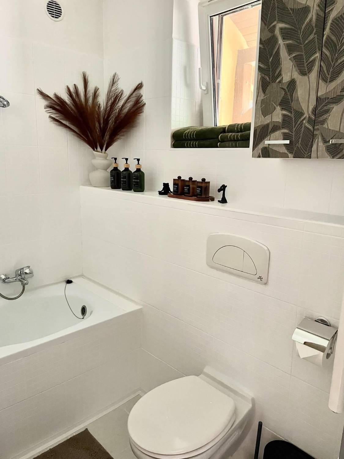 Világos fürdőszoba az apartmanban